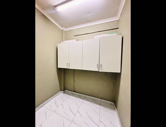 383M² BUSINESS FOR SALE IN WITBANK EXT 8